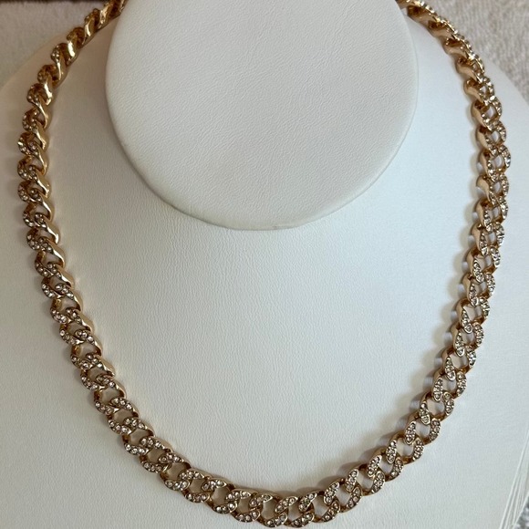 NWT, Jennifer & CO. Women’s Gold & Crystal Earring & Necklace Set, Reversible. - Picture 3 of 14